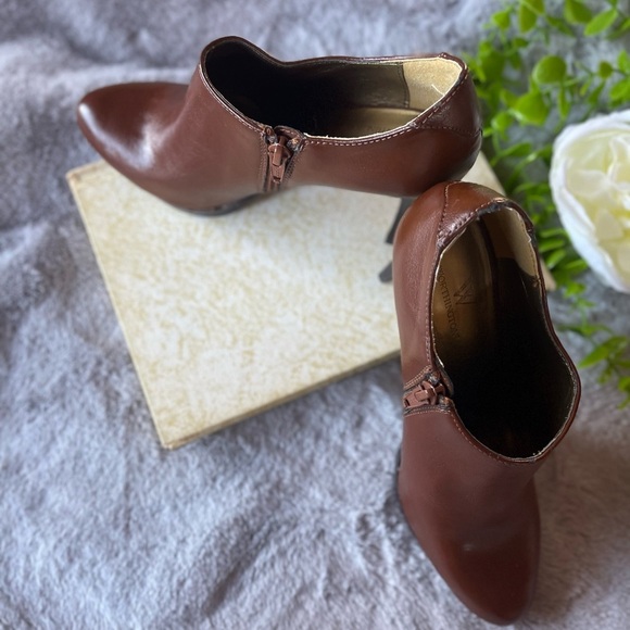 Elegant Brown Ankle Boots WORTHINGTON® - Picture 13 of 14